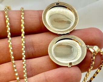 14k Gold Round Locket Necklace, 24", 22" inches, 2.3 mm chain, Gold locket pendant, birthday gift, For Her, Memorial Necklace.