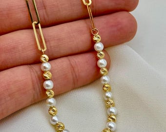 18k Gold Paperclip Necklace: Pearl & Diamond-Cut Orb Design
