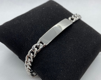 18k solid Gold bracelet 7.5 inches(white color)