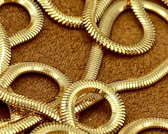 14k/18k Gold Herringbone Snake Chain Necklace