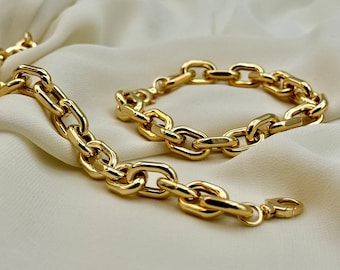 18k Real Gold Paperclip Bracelet ,8", 9.7 MM, 18k Gold Oval Bracelet, for Women, for Girlfriend, for Mum, Birthday Gift, Anniversary Gift .
