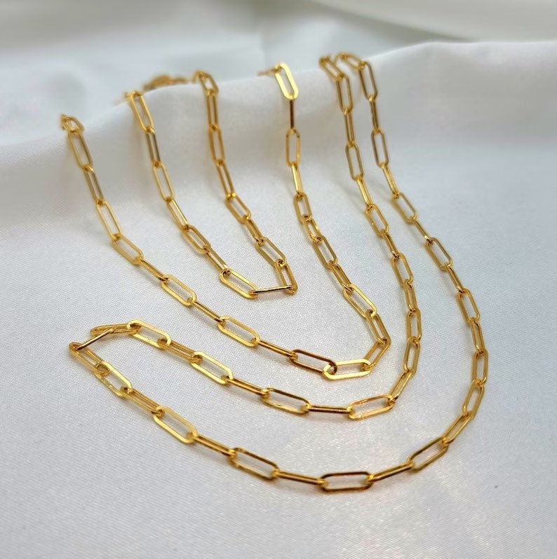 Set of jewelry shop saudi gold