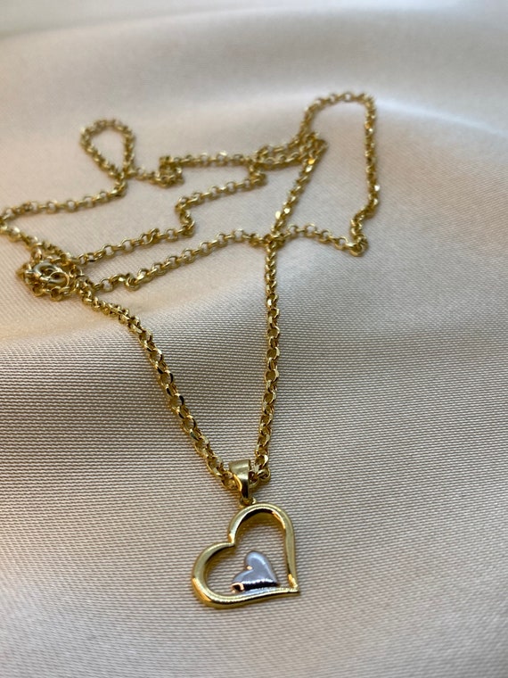 18k Gold Heart Necklace With Rolo Chain19.5