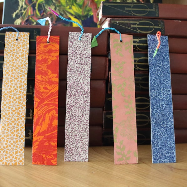 cute bookmark for women and men, lokta paper aesthetic bookmark set, kawaii bookmark with tassel