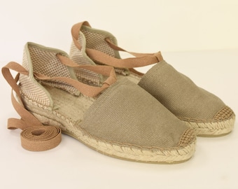 Espadrilles made with jute (natural fibre) with low wedge 4cm -1,57 ", Hand made and Hand stiched, Made in Spain, Gift for Her.