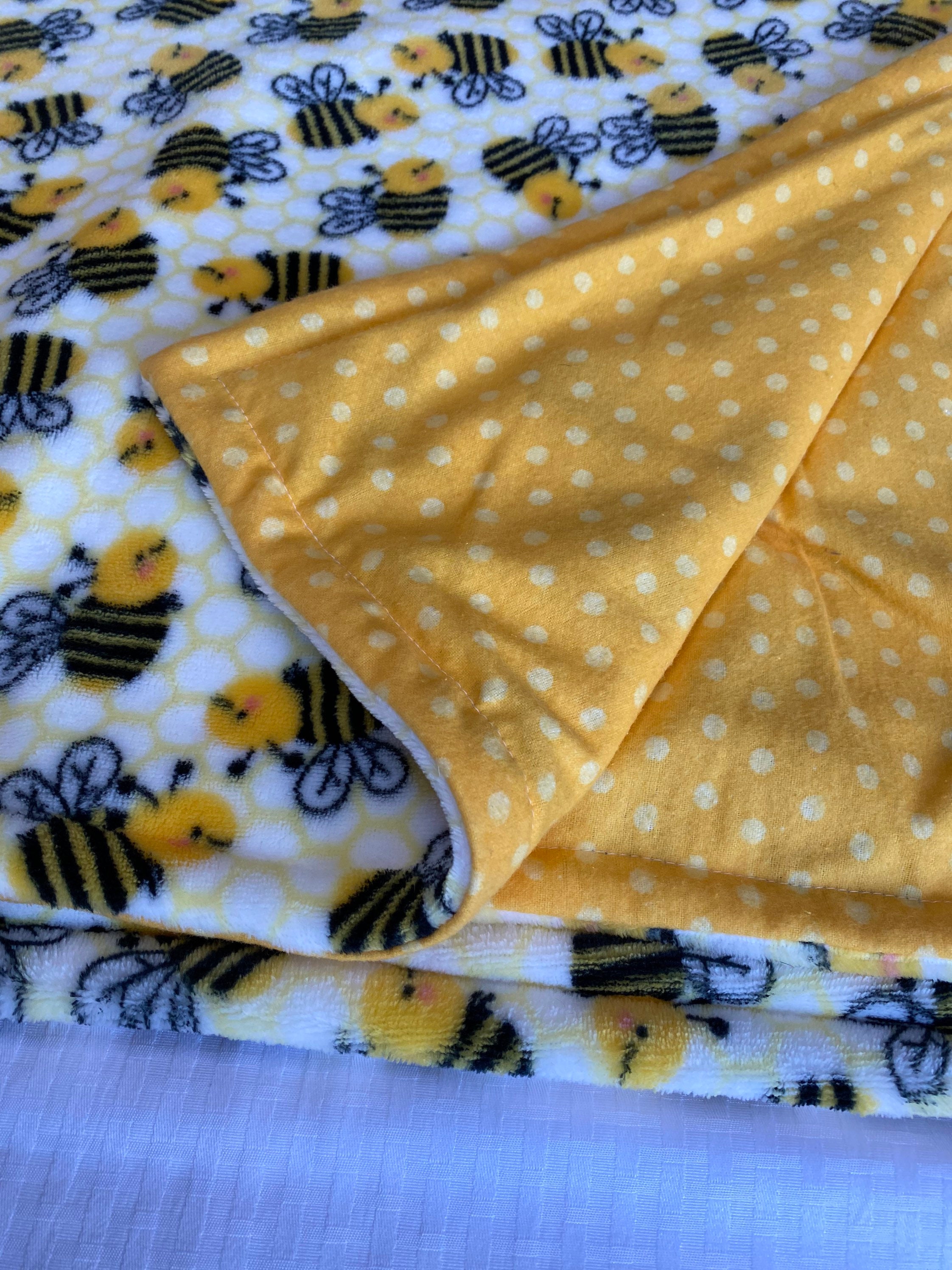 Bee Minky /flannel Bed Blanket Toddler Snuggle Blanket Etsy UK