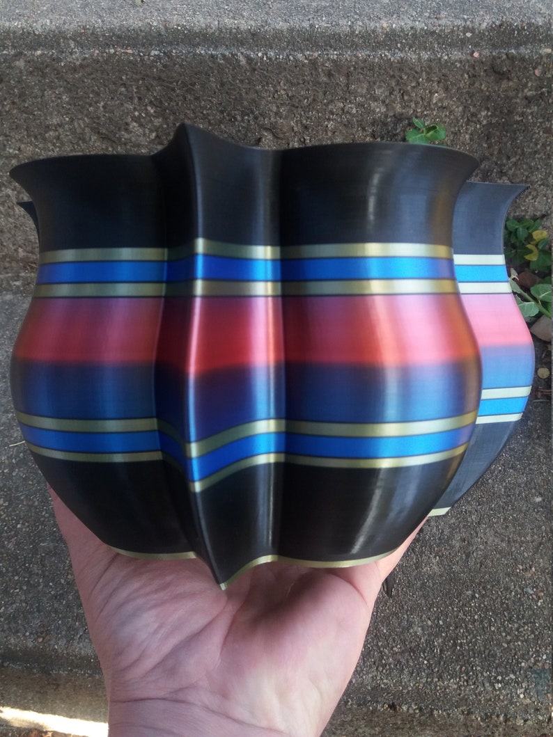 Scalloped Medallion Planter 3DPrintsforPlants! Unique 3D Printed Planter