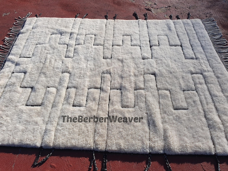 Handwoven Beni Mrirt Rug Off-White Modern Geometric Berber Custom Size Moroccan Area Wool Black hollow design
