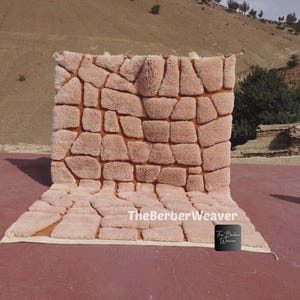 Marokkanischer Teppich, personalisierbar, traumhaft hellrosa, geflochtener Teppich in Blush-Rosa, rosa Terrakotta-Boho-Teppich, gewebter Teppich, Trendteppich 2026