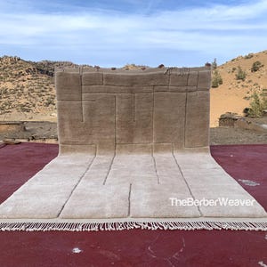 Moroccan rug, made with Natural beige color, Handmade rug ,beige color ,Moroccan rug, Wool Rug,Beni Mrirt rug, made to order