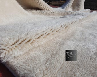 Moroccan Cozy Off White Rug, woven Customisable Fluffy Cream Rug, Off White Wool Solid Nursery Rug, Living Room Rug