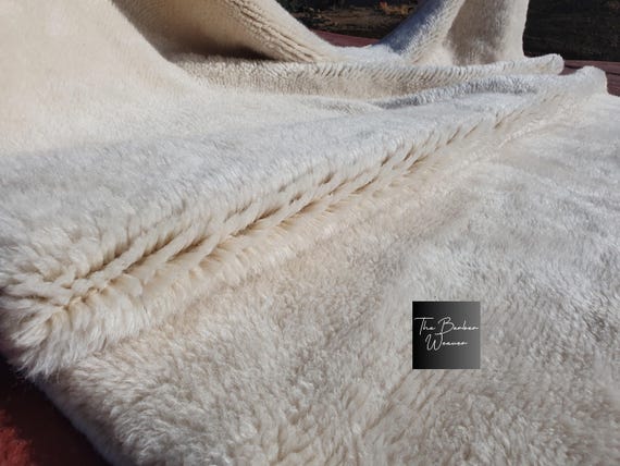 Moroccan Cozy Off White Rug, woven Customisable Fluffy Cream Rug, Off White Wool Solid Nursery Rug, Living Room Rug