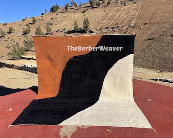 Abstract Moroccan Kilim - Customizable Flat Weave Berber Rug - Handmade Beni Ourain Style Wool Area Carpet