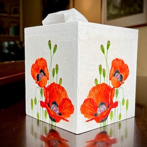 Beautiful Orange Poppy Decoupaged Tissue Box Cover, California Look, Bright and Colorful, Gift for Her, Floral Décor, Garden Lovers,