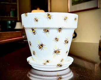 Honey Bee Decoupaged Flower Pot and Saucer, Buzzing Bees, Yellow Bees, Springtime Planter, Shabby Chic Décor, Bee Décor, Gift for Her,