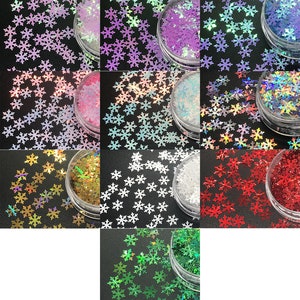 Christmas Snowflakes Nail Art Glitters Sequins 8mm 2g - UV resin, nail gel, acrylic nail, nail polish glitter, holographic