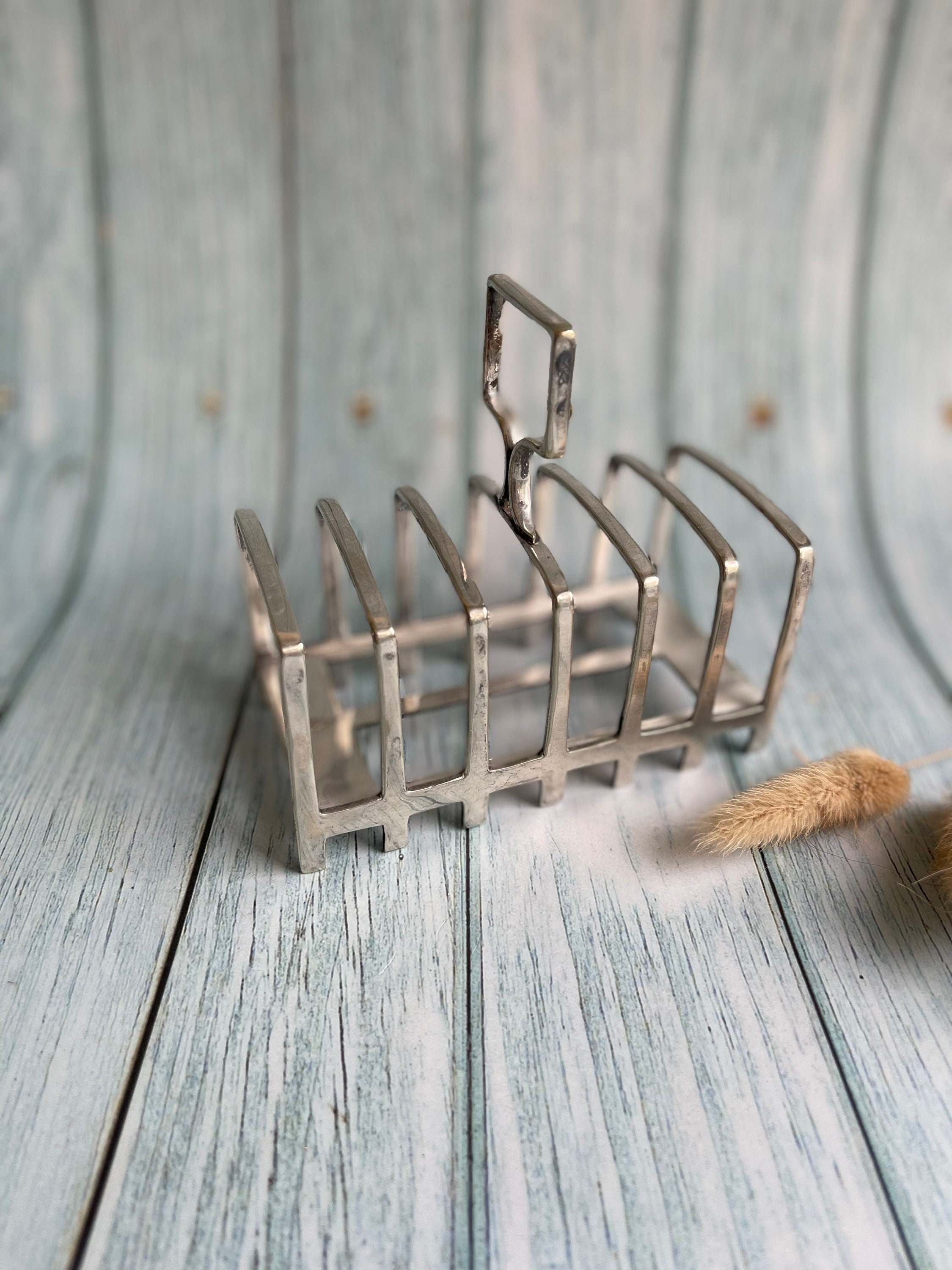 Antique James Dixon & Sons Silver Plated Six Slice Toast Antique James Dixon & Sons Silver Plated Six Slice Toast