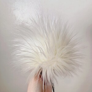 Vanilla Faux Fur Poms