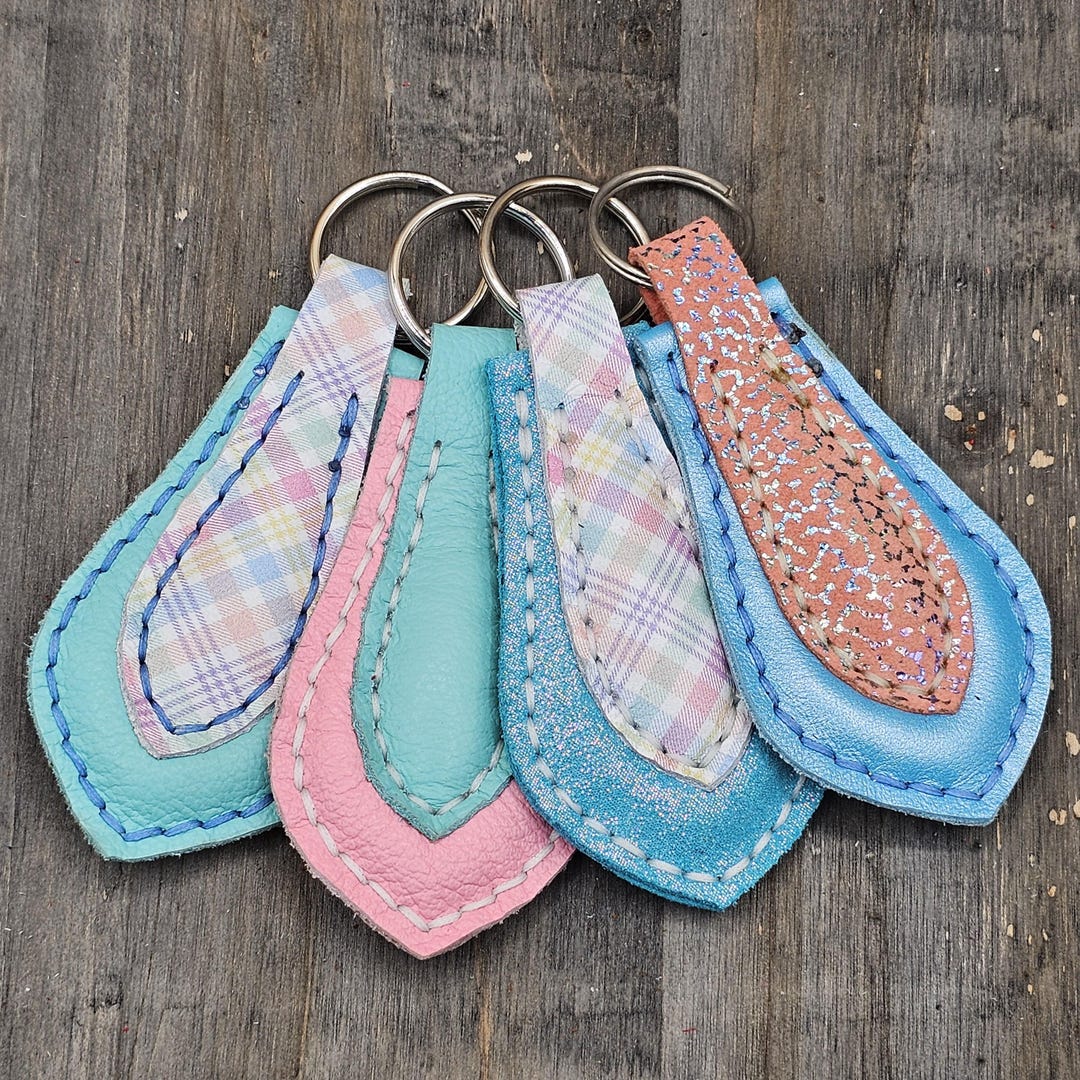Pastel Keychains, Gender Neutral Gift, Gender Reveal Gift for Parents ...