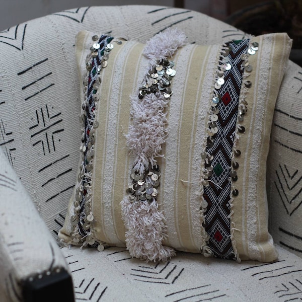 Cushion cover, pillow cover, cushion cover Morocco, Handmade decorative floor pillow, throw pillow cover. Moroccan cushion
