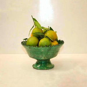 Green Glazed Pedestal Bowl – Handmade Tamegroute Ceramic Fruit Bowl, Footed Centerpiece for Kitchen or Dining Table