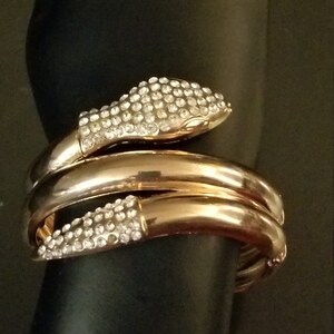 Ladies Serpent Bangle - Gold