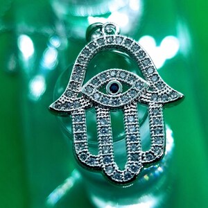 Hand of Fatima Chain and Pendant