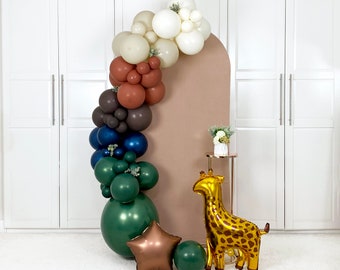 Kit de arco de guirnalda de globos color arena, marrón, azul marino perla y verde bosque. Safari Jungle Wild Un cumpleaños, Aventura de dinosaurios, Baby Shower en el bosque