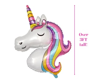 Cabeza de unicornio de 40" con crin arcoíris pastel. Globo gigante de aluminio Mylar, caballo místico para primer cumpleaños, baby shower de niña, fondo con guirnalda de globos.