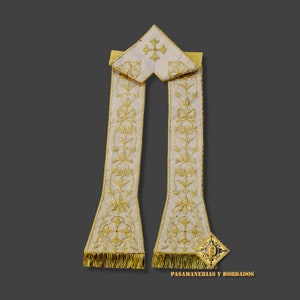 Hand Embroidered Liturgical Stole Italian Cut.