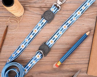 Durable Soft & Heavy Duty Comport Pet Leash with Super hook lock technology Daisy and Strips for dogs, cats, girls, boys, puppies, adults