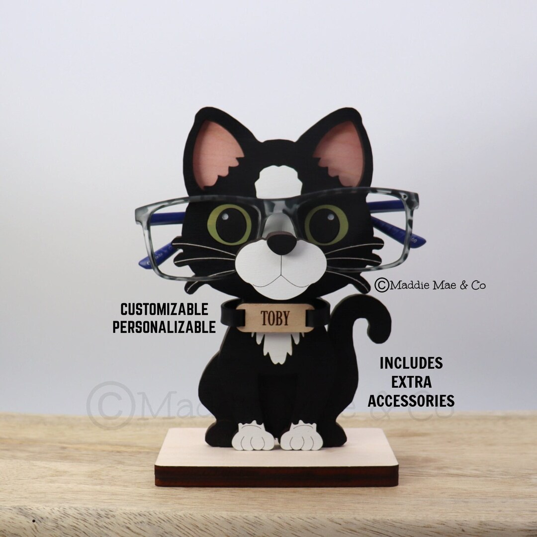 Custom Tuxedo Cat Eyeglass Holder, Custom Kitten Gift, Tuxedo Cat