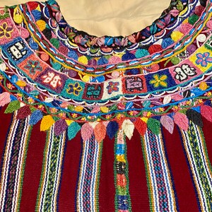 Guatemala Kleding Gender-neutrale kleding volwassenen Ponchos Vintage Handgeweven Huipil Poncho Boho blouse uit Nahuala 