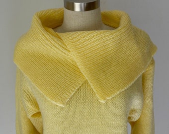 Vintage Canary-Yellow Sweater Dress // Retro 60s 1960s Knit