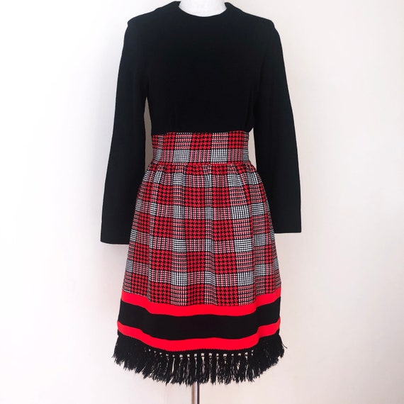 Vintage Mod Red & Black Plaid Fringe Dress - image 4