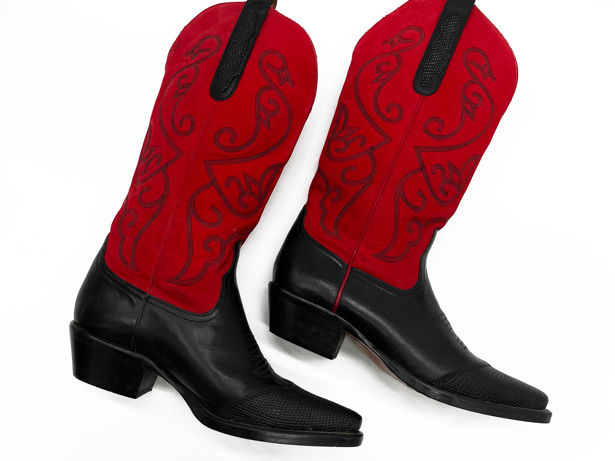 Red black store cowboy boots