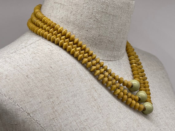Vintage 3-strand Wooden Bead Necklace // Retro Mi… - image 4