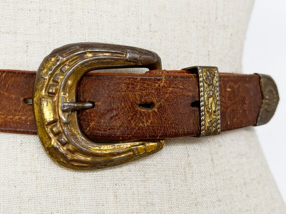 Old vintage Western Tooled Leather Coin Belt // Re