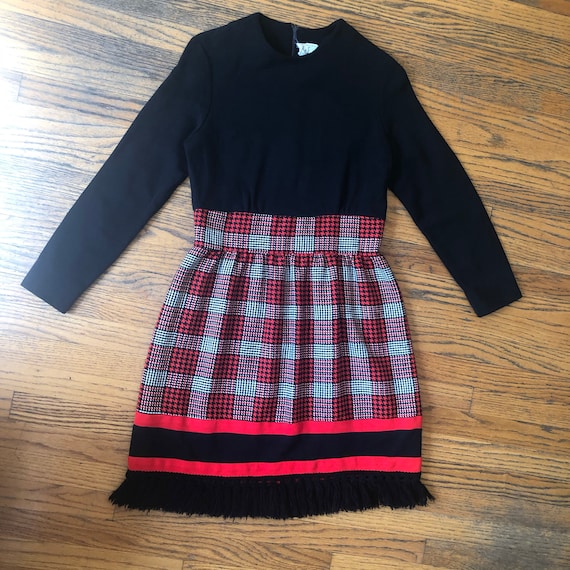 Vintage Mod Red & Black Plaid Fringe Dress - image 2