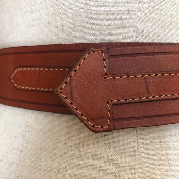 Vintage 80s Brown leather Arrow Belt