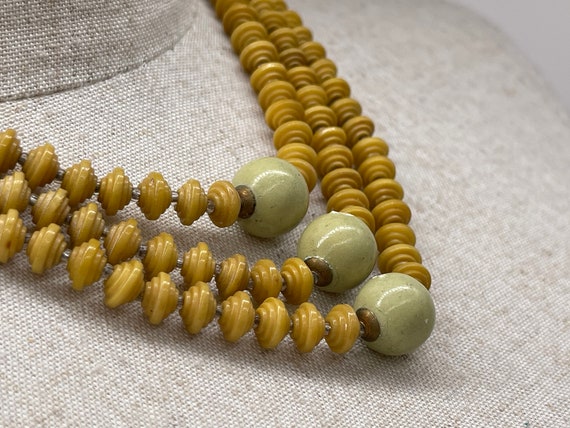 Vintage 3-strand Wooden Bead Necklace // Retro Mi… - image 3