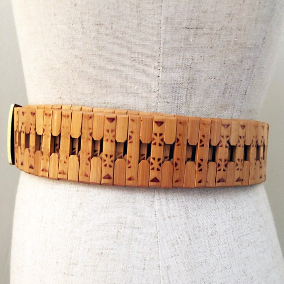 Vintage Wooden Bamboo Lion Belt - image 5