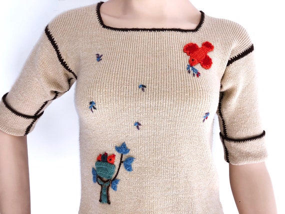 70s Novelty sweater with Birds and Flowers