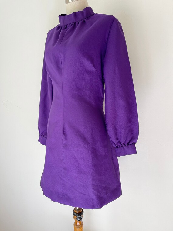 Vintage 1960s Purple Balloon Sleeve Dress // Retro