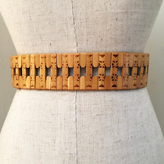 Vintage Wooden Bamboo Lion Belt - image 4