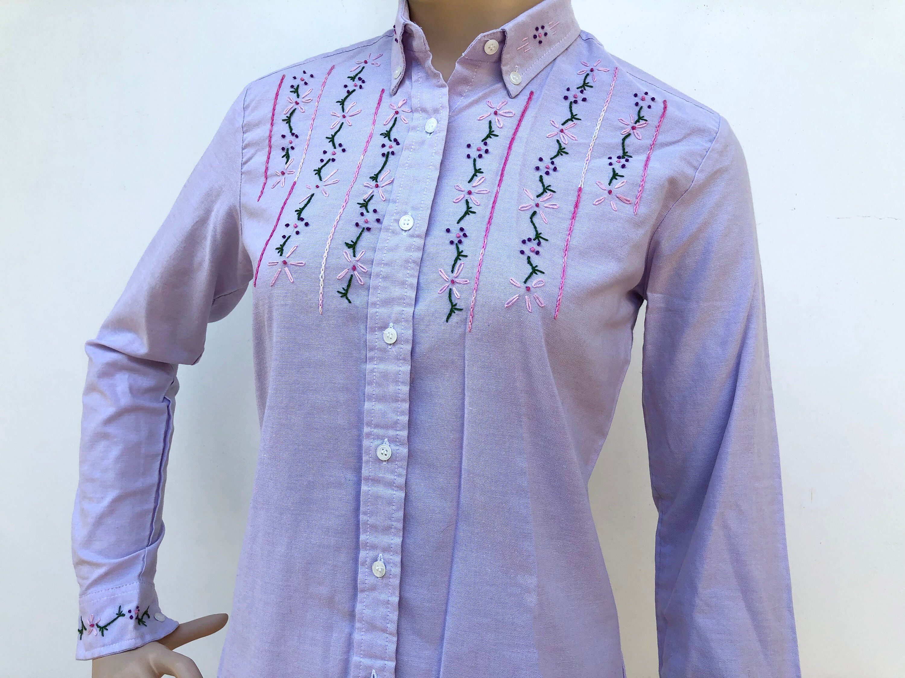 7737 Lilac Button Detailed T-Shirt