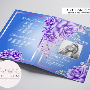 Könnte beinhalten: Ein blaues und violettes Trauerprogramm mit einem Foto von Olivia Jones. Das Programm enthält die Reihenfolge des Gottesdienstes, eine Danksagung und Datum und Uhrzeit des Gottesdienstes. Das Programm ist mit violetten Rosen und anderen floralen Elementen verziert.