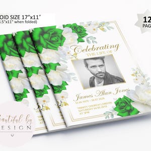 Puede incluir: Un folleto de programa funerario de 12 páginas con fondo blanco y detalles dorados. La portada presenta una foto de un hombre con una chaqueta negra, flores blancas y hojas verdes. El texto "Celebrating The Life Of James Alan Jones" está impreso en letras doradas. Las fechas "15.06.1979 - 30.07.2020" y la ubicación y hora del servicio fúnebre también se incluyen.