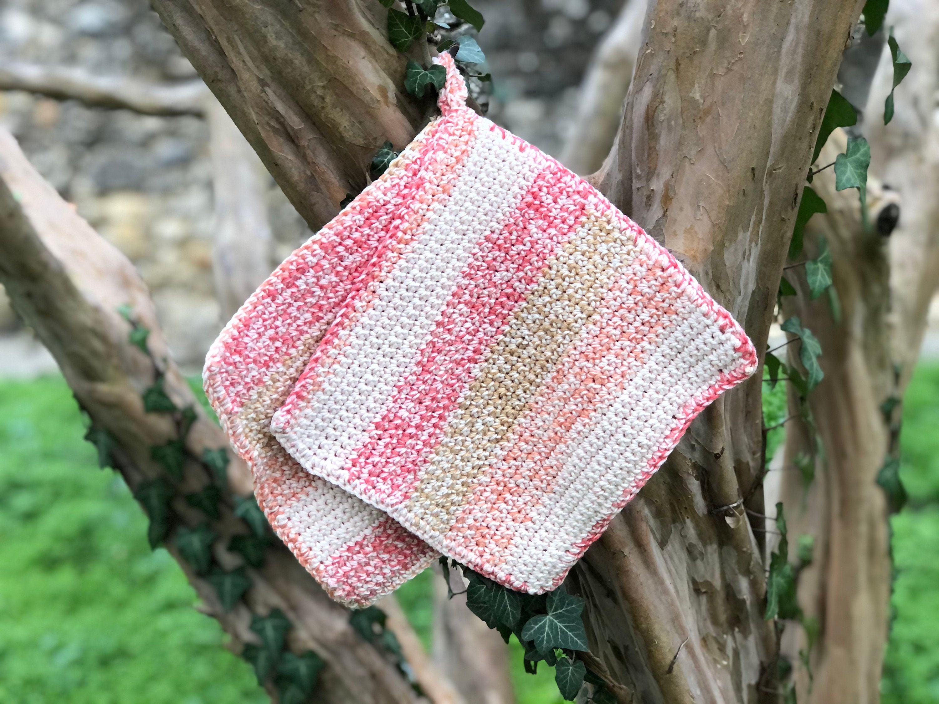 Maniques Four Fait Main en Coton Lot de 2 - 22cm X 23cm.