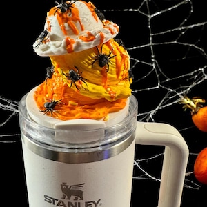Faux Candy Corn & Spider Ice Cream Scoops Tumbler Topper – Halloween Stanley Cup Accessory 30–40oz